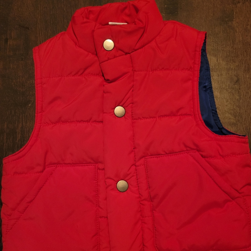 12M red puffer vest